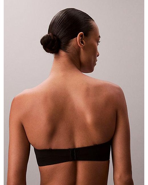Calvin Klein Strapless Push-Up Bh in het Black