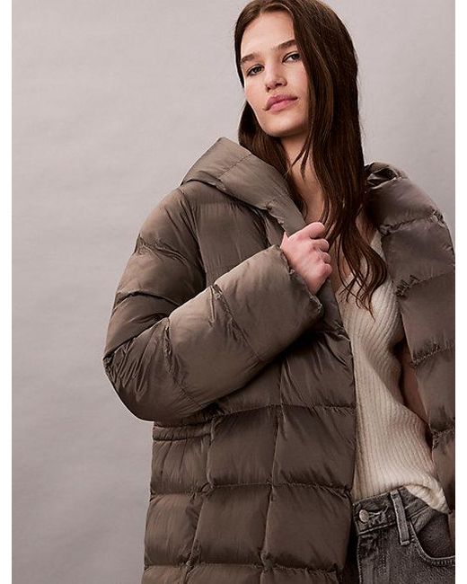 Calvin Klein Glans Wikkel-Pufferjack in het Brown