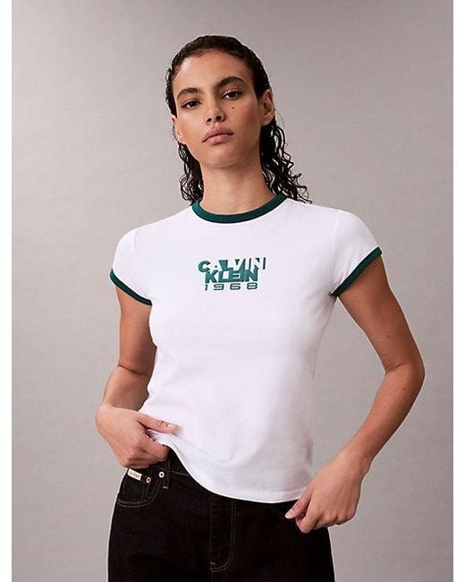 Calvin Klein 1968 Baby-T-Shirt Met Grafisch Logo in het White