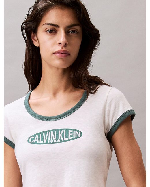 Maglietta Per Neonati Logo Graphic di Calvin Klein in Gray