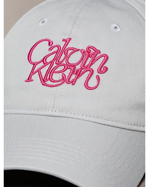 Berretto Con Logo Ricamato di Calvin Klein in Multicolor