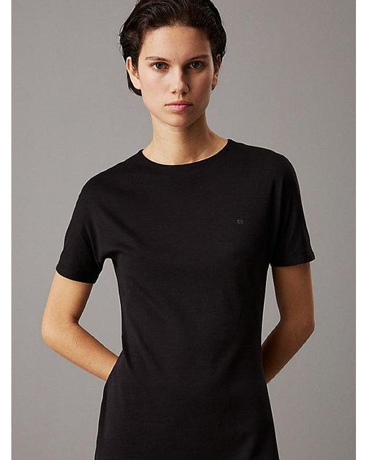 Calvin Klein Black Schmales Midi-T-Shirt-Kleid