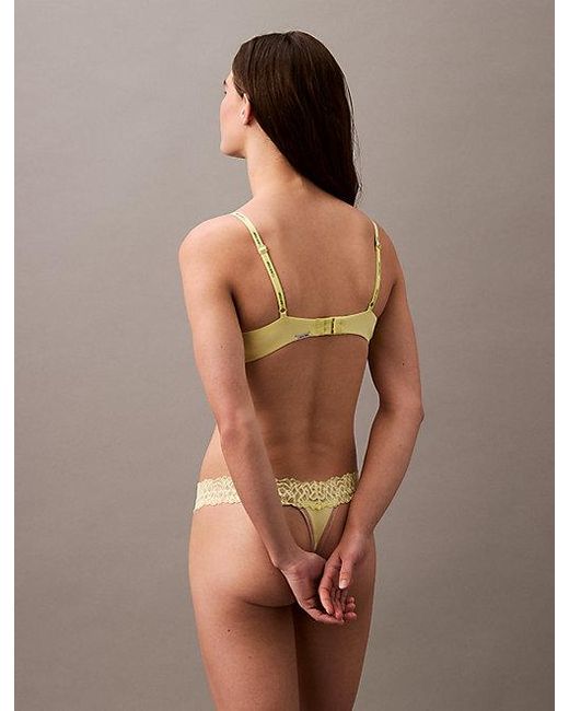 Calvin Klein String in het Brown