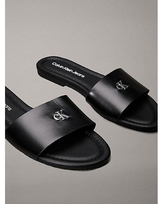Calvin Klein Imitatieleren Sliders in het Gray