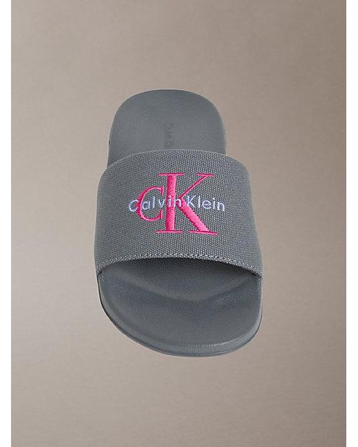 Calvin Klein Gray Konturierte Logo-Slippers Aus Canvas