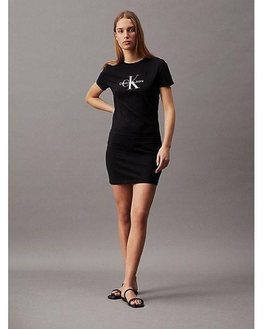Calvin Klein Black T-Shirt-Kleid mit Monogramm