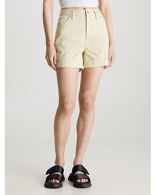 Shorts mom de sarga de algodón Calvin Klein de color Natural