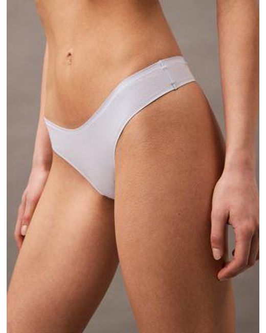 Tanga - Icon Modal Mesh Calvin Klein de color Gray