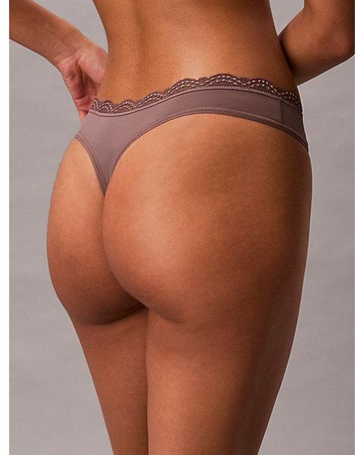 Calvin Klein Natural String Mit Niedriger Leibhöhe