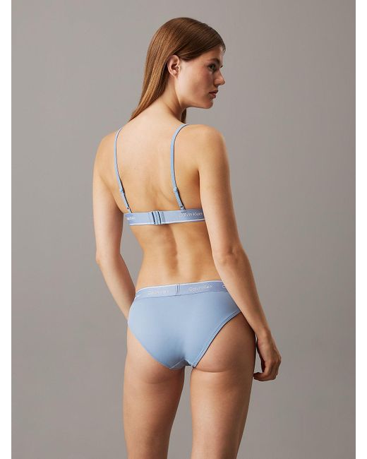 Haut De Maillot De Bain Triangle Calvin Klein en coloris Brown