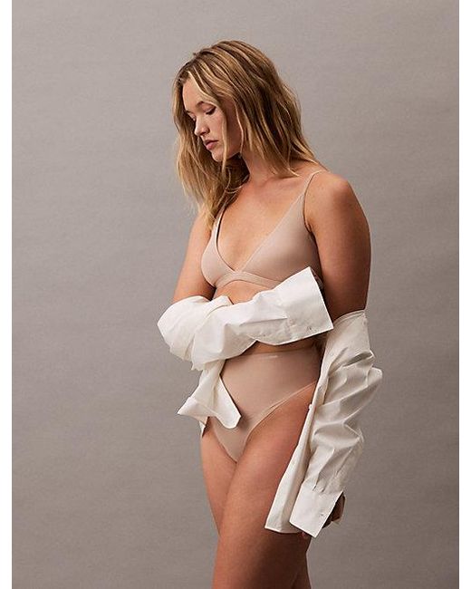 Calvin Klein Shapewear String in het Brown