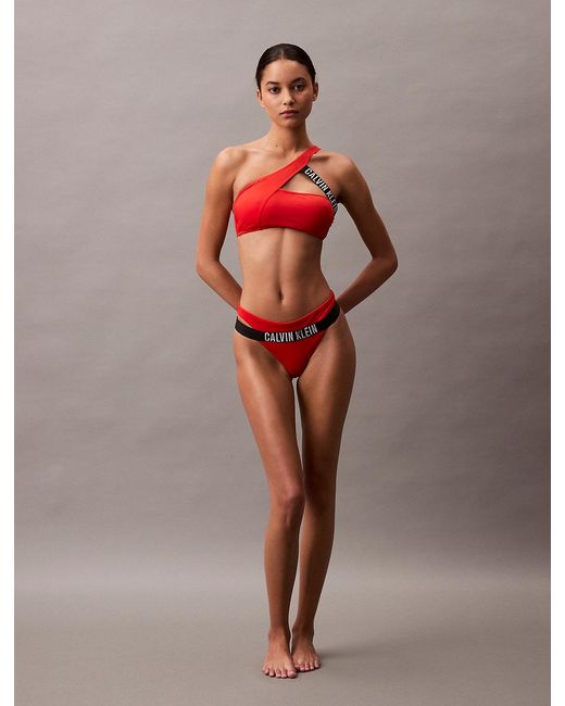Bas De Bikini String Calvin Klein en coloris Red