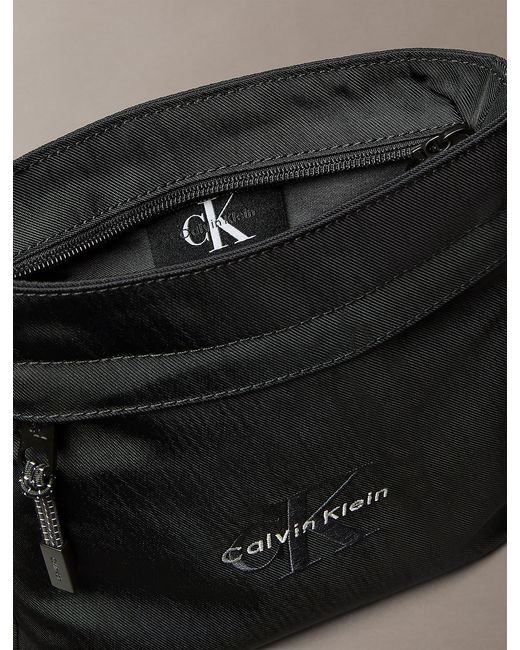 Calvin Klein Gray Nylon Monogram Logo Flatpack for men