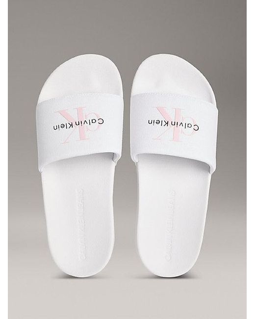 Calvin Klein Canvas Sliders Met Logo in het Gray