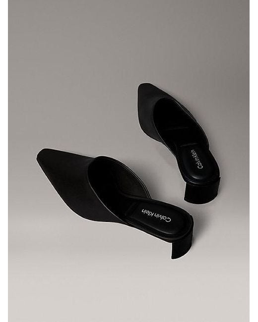 Calvin Klein Leren Muiltjes Met Kitten Heel in het Gray