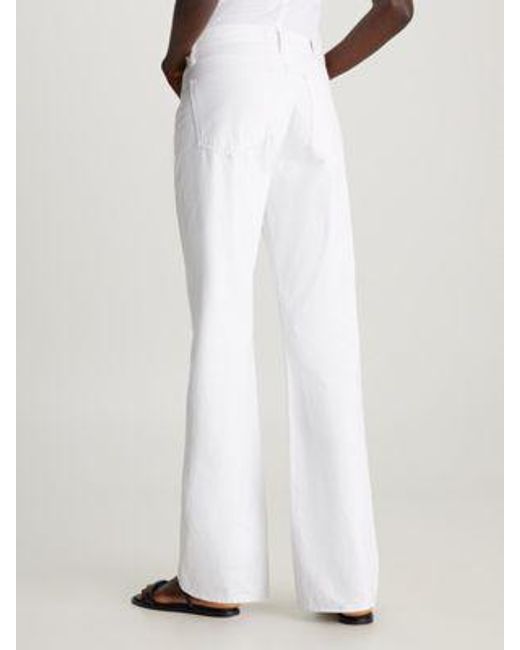 Calvin Klein Relaxed Bootcut Jeans in het White