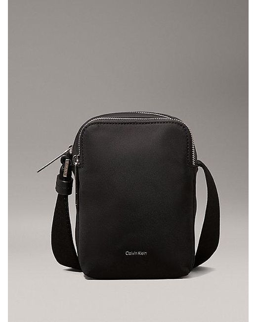 Calvin Klein Kleine Reporter-Bag in Black für Herren