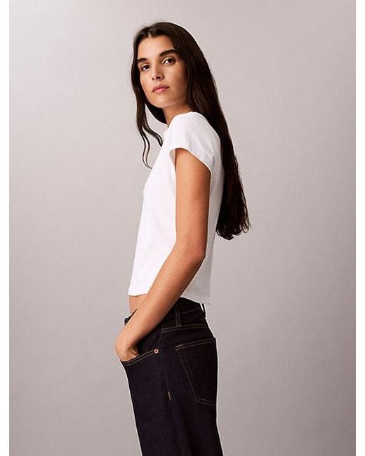 Calvin Klein White Jeans Monologo Baby Tee