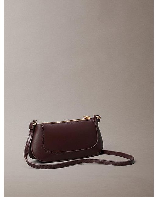 Calvin Klein Crossover Met Lange Rits in het Brown