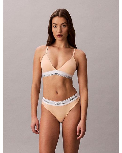 Calvin Klein String in het Natural