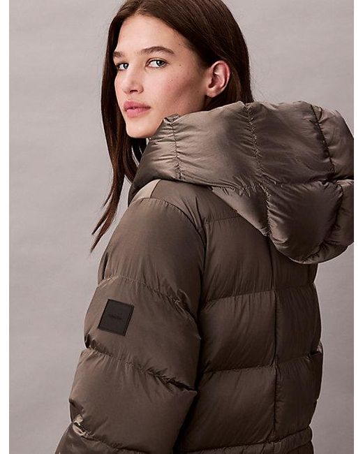 Calvin Klein Glans Wikkel-Pufferjack in het Brown