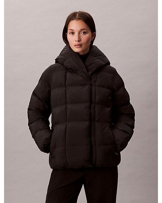 Calvin Klein Glans Wikkel-Pufferjack in het Brown