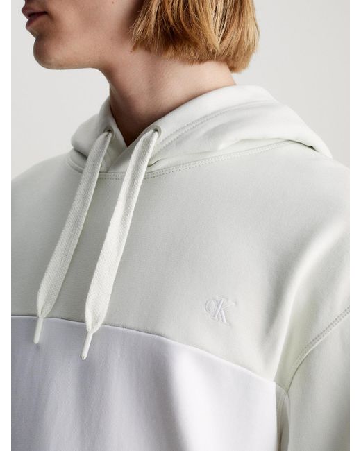 Sweat à capuche relaxed avec monogramme Calvin Klein pour homme en coloris White