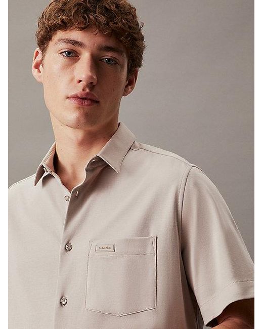 Calvin Klein Kurzärmliges Hemd mit Tasche in Natural für Herren