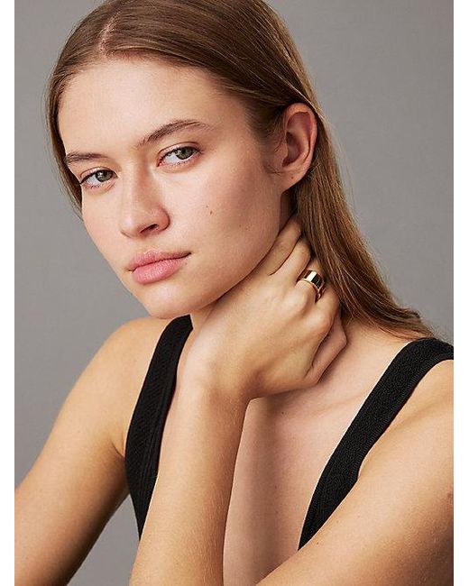 Calvin Klein Metallic Minimalistischer Ring