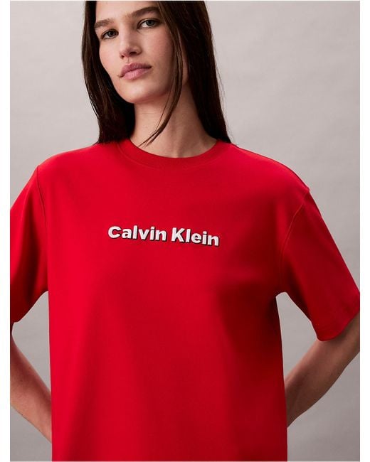 Calvin Klein Calvin Klein Embroidered Logo Graphic Classic T-Shirt