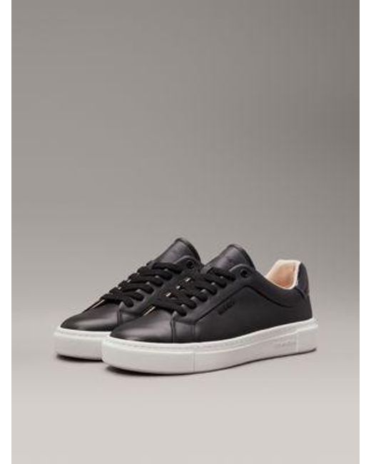 Calvin Klein Leren Sneakers in het Gray
