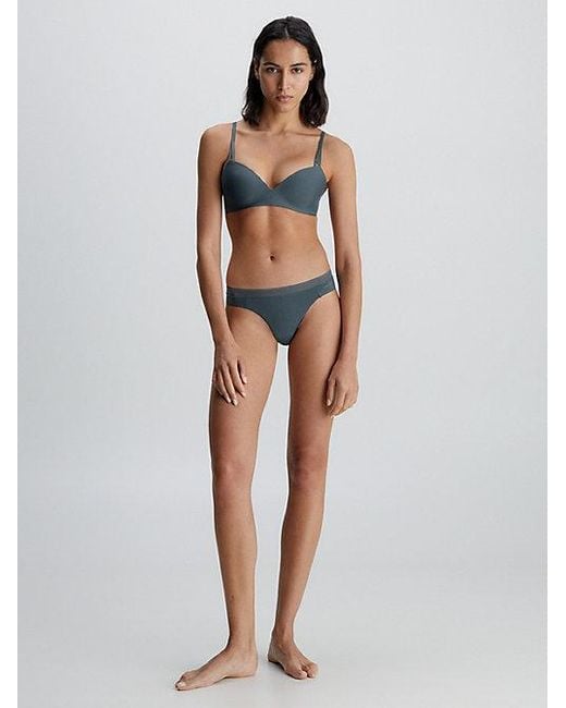 Sujetador push up sin aros Seductive Comfort de Calvin Klein de