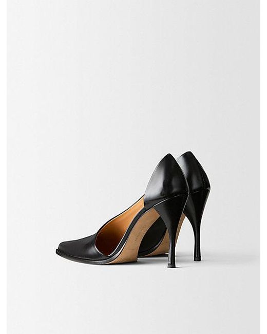 Calvin Klein White Rea Pump