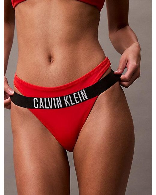 Calvin Klein String Bikinibroekje in het Red