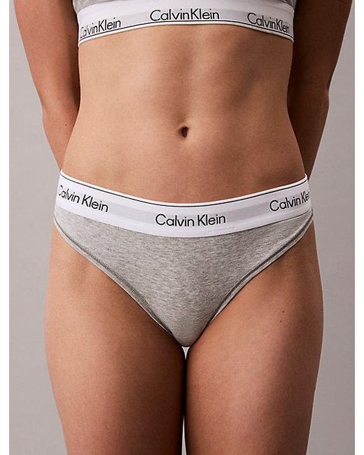 Calvin Klein String in het Brown