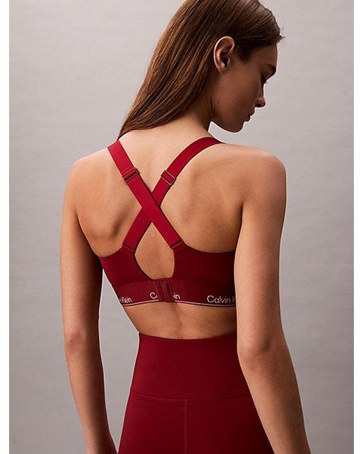 Calvin Klein Ademende Sneldrogende Sportbeha Met Hoge Impact in het Red