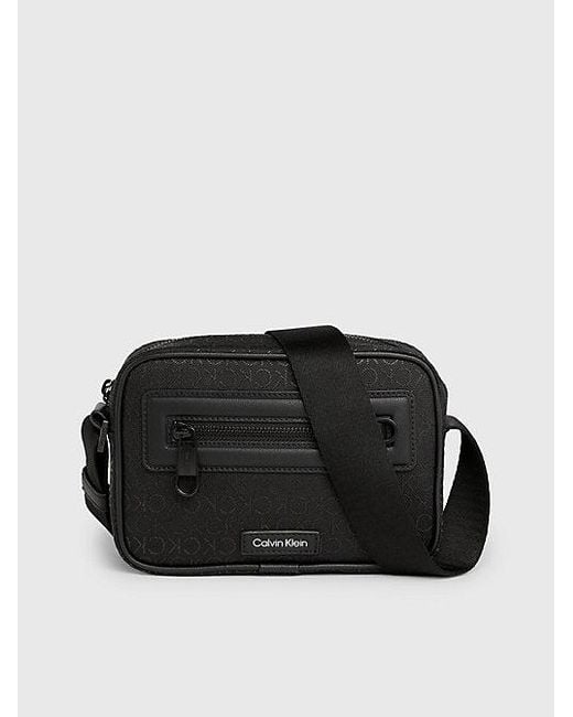 Calvin Klein Crossbody Bag mit Logo-Jacquardmuster in Black für Herren