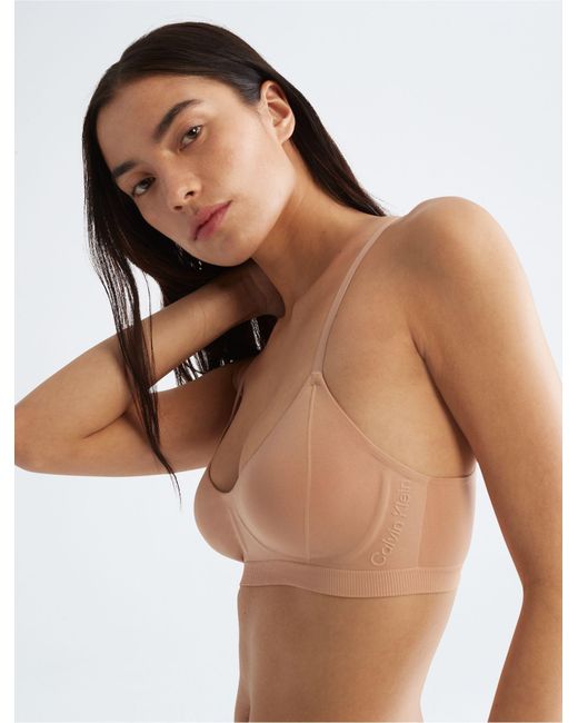 Calvin Klein Bonded Flex Lightly Lined Bralette in Natural