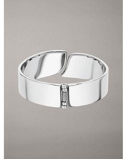 Calvin Klein Minimalistische Armband Met Verfijnde Vorm in het Gray