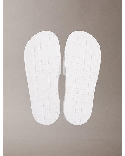 Calvin Klein Canvas Voorgevormde Sliders Met Logo in het Gray
