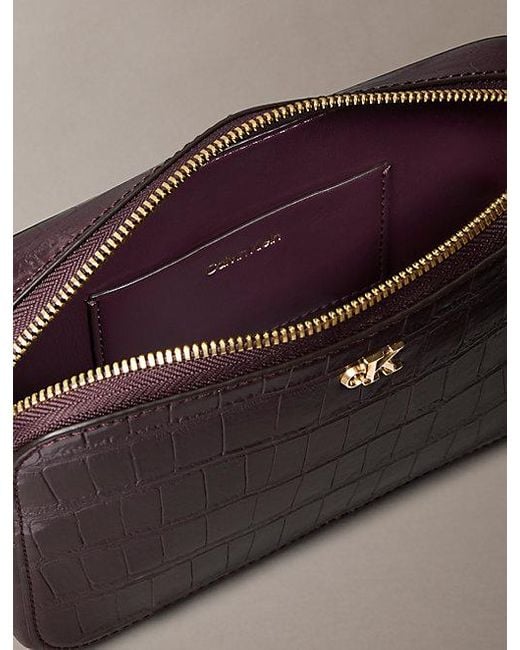 Calvin Klein Brown Crossbody Camera Bag Mit Kroko-Effekt