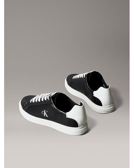 Calvin Klein Signature Leren Sneakers Met Logo in het Metallic