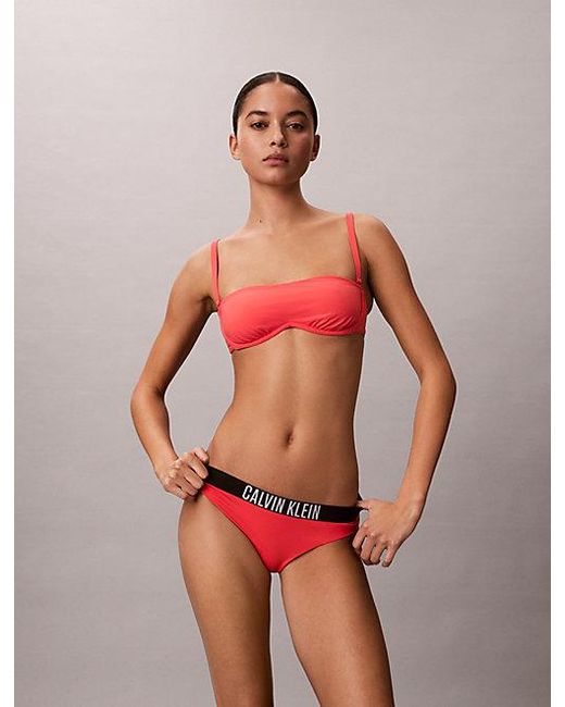 Calvin Klein Balconette Bikinitop in het Red