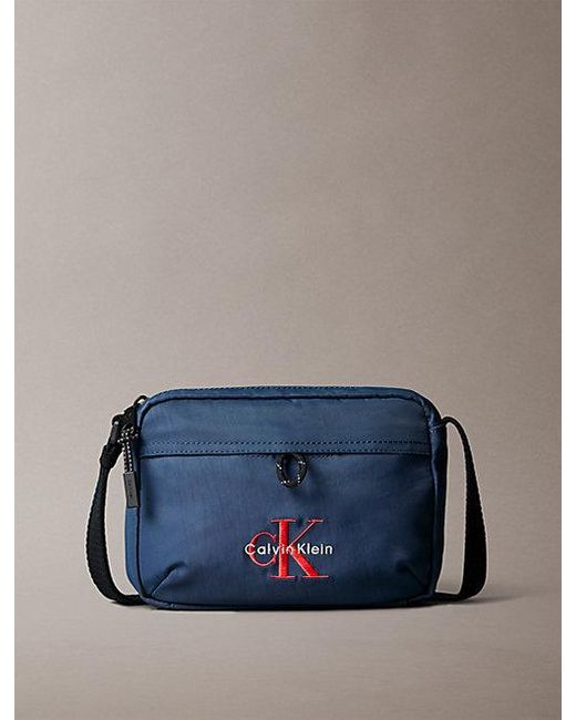 Calvin Klein Wasserabweisende Crossbody-Kameratasche Aus Twill in Blue für Herren