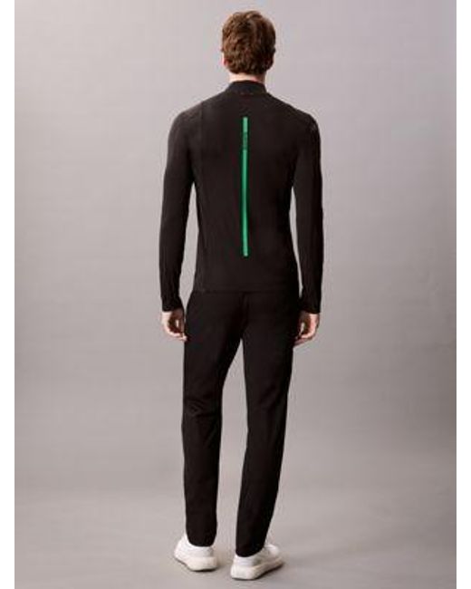 Camiseta deportiva con cremallera 1/4 Calvin Klein de hombre de color Black