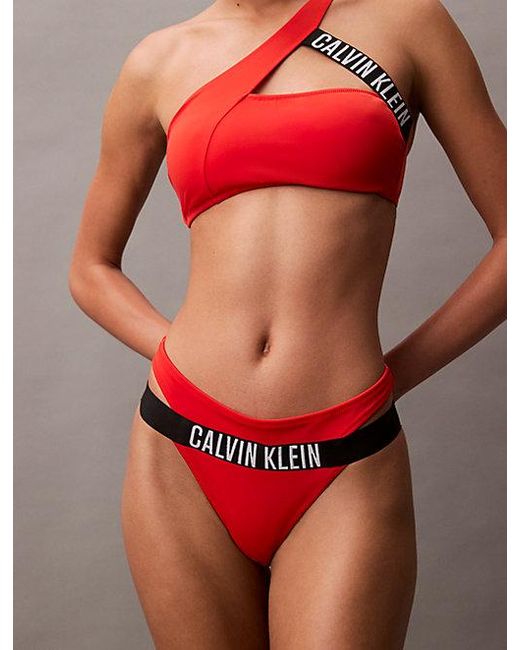 Calvin Klein String Bikinibroekje in het Red