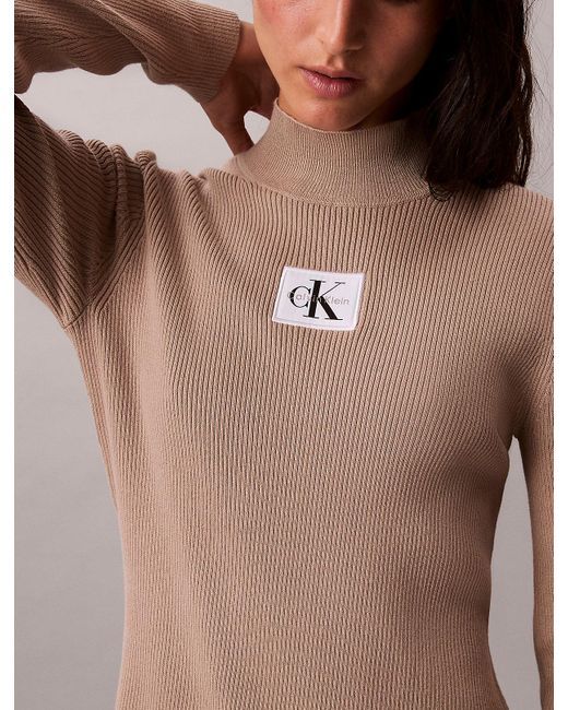 Abito A Collo Alto di Calvin Klein in Brown