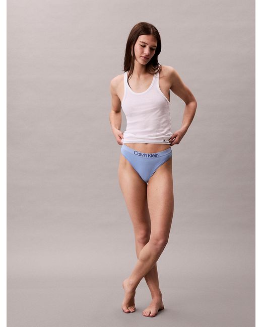 String Maximum Cotton Calvin Klein en coloris Multicolor