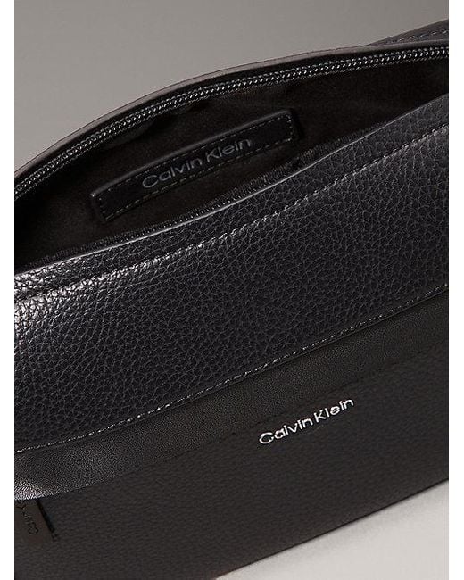 Calvin Klein Crossover Cameratas in het Gray voor heren