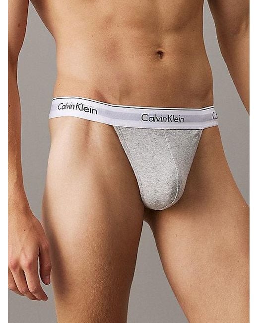 Calvin Klein 3-pack Strings - Modern Cotton in het Gray voor heren